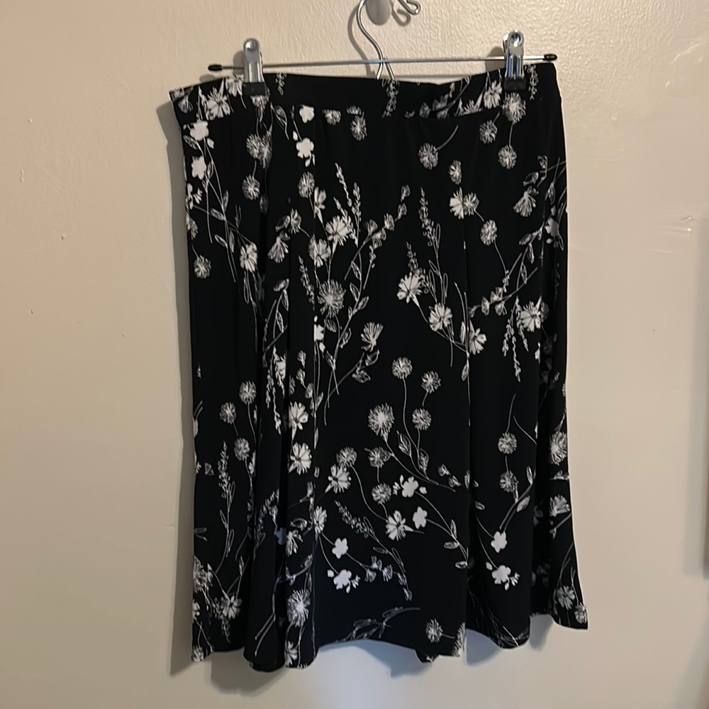 Stitch Fix floral skirt Gilli L